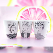 Cargar imagen en el visor de la galería, Decoración en Cerámica