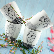 Cargar imagen en el visor de la galería, Decoración en Cerámica