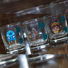 Cargar imagen en el visor de la galería, Decoración de Vidrio